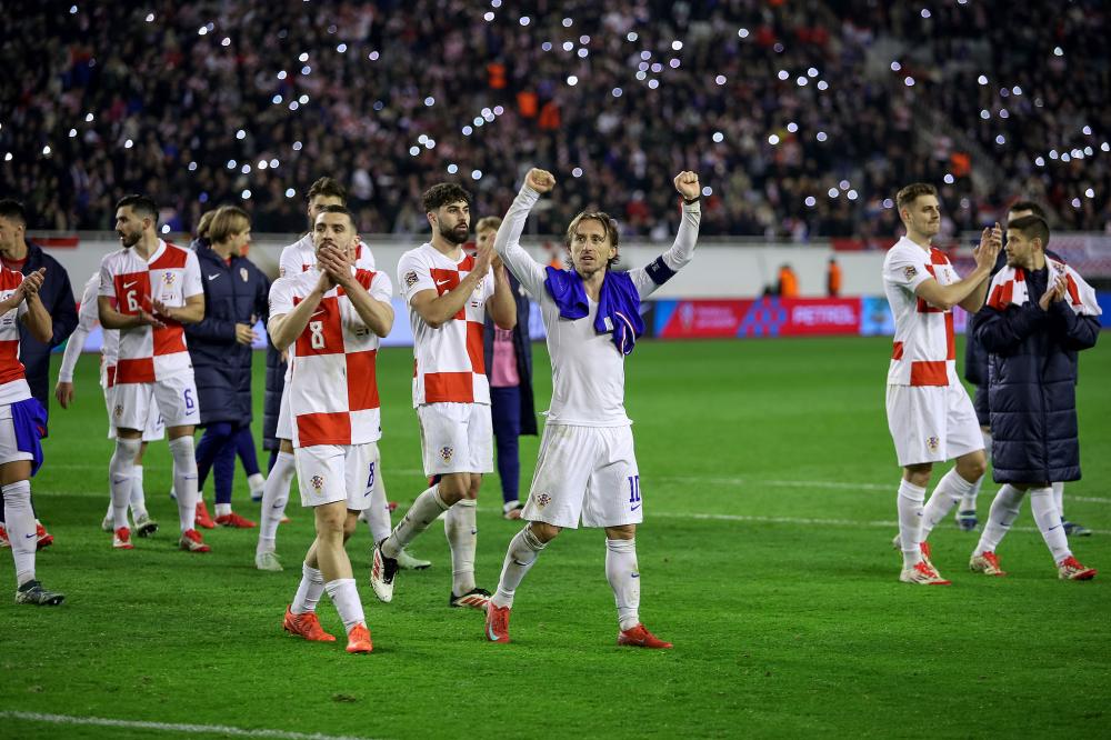 而灰熊则可 而灰熊则可